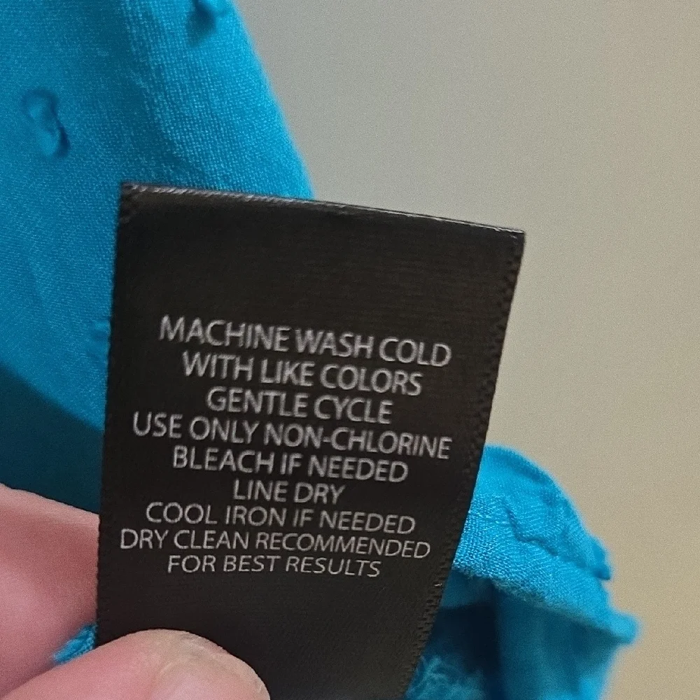 torrid Teal Crochet-Detail Sleeveless Tank - Picture 6 of 8